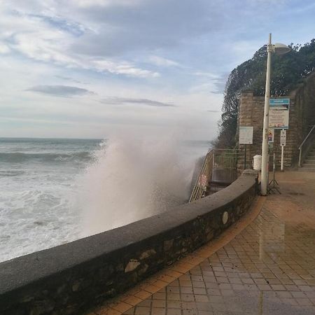 biarritz plage Buitenkant foto